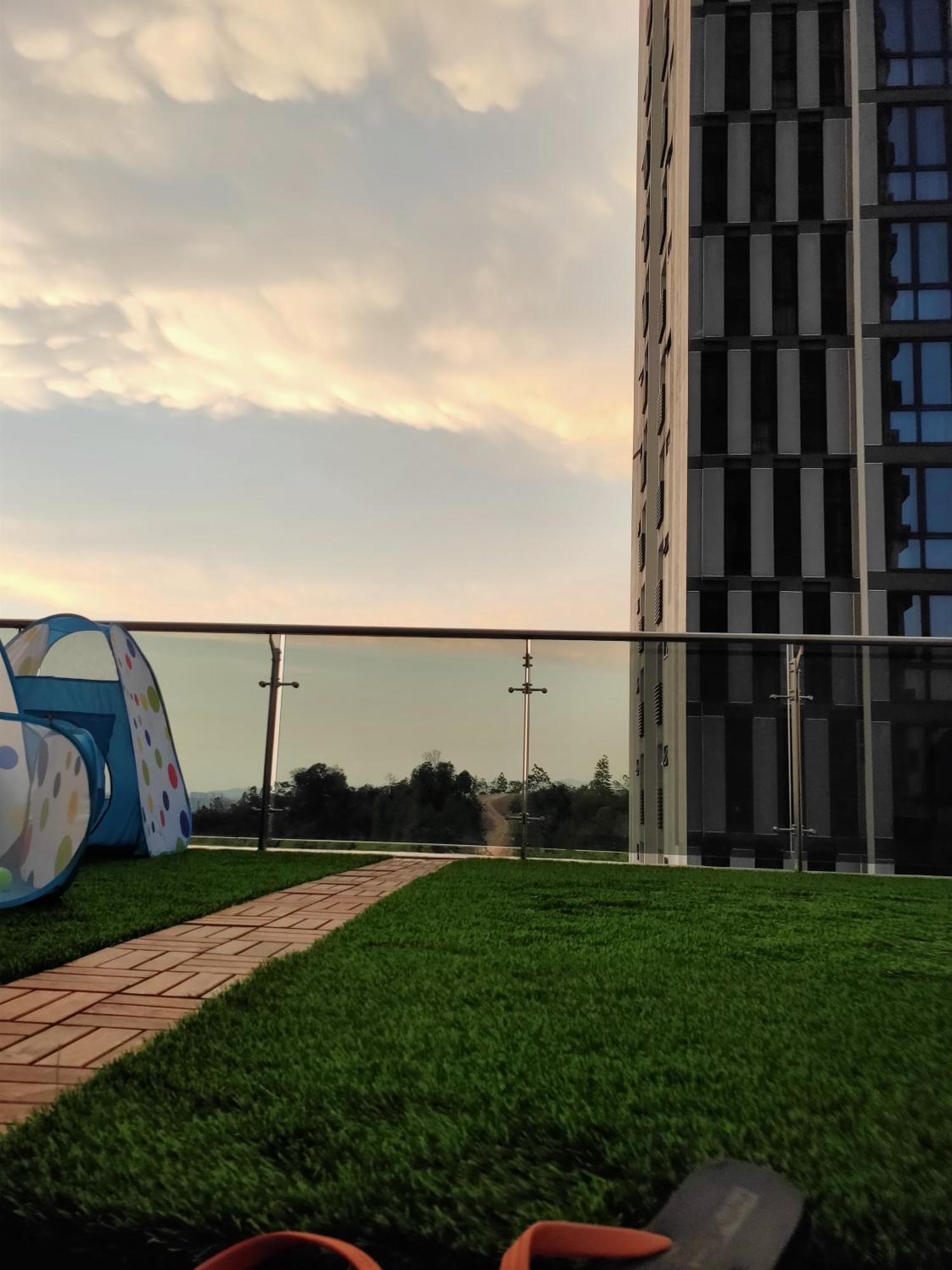 D Bunga مسلم Homestay Pool View Legoland Nusajaya Nusajaya  Exteriör bild