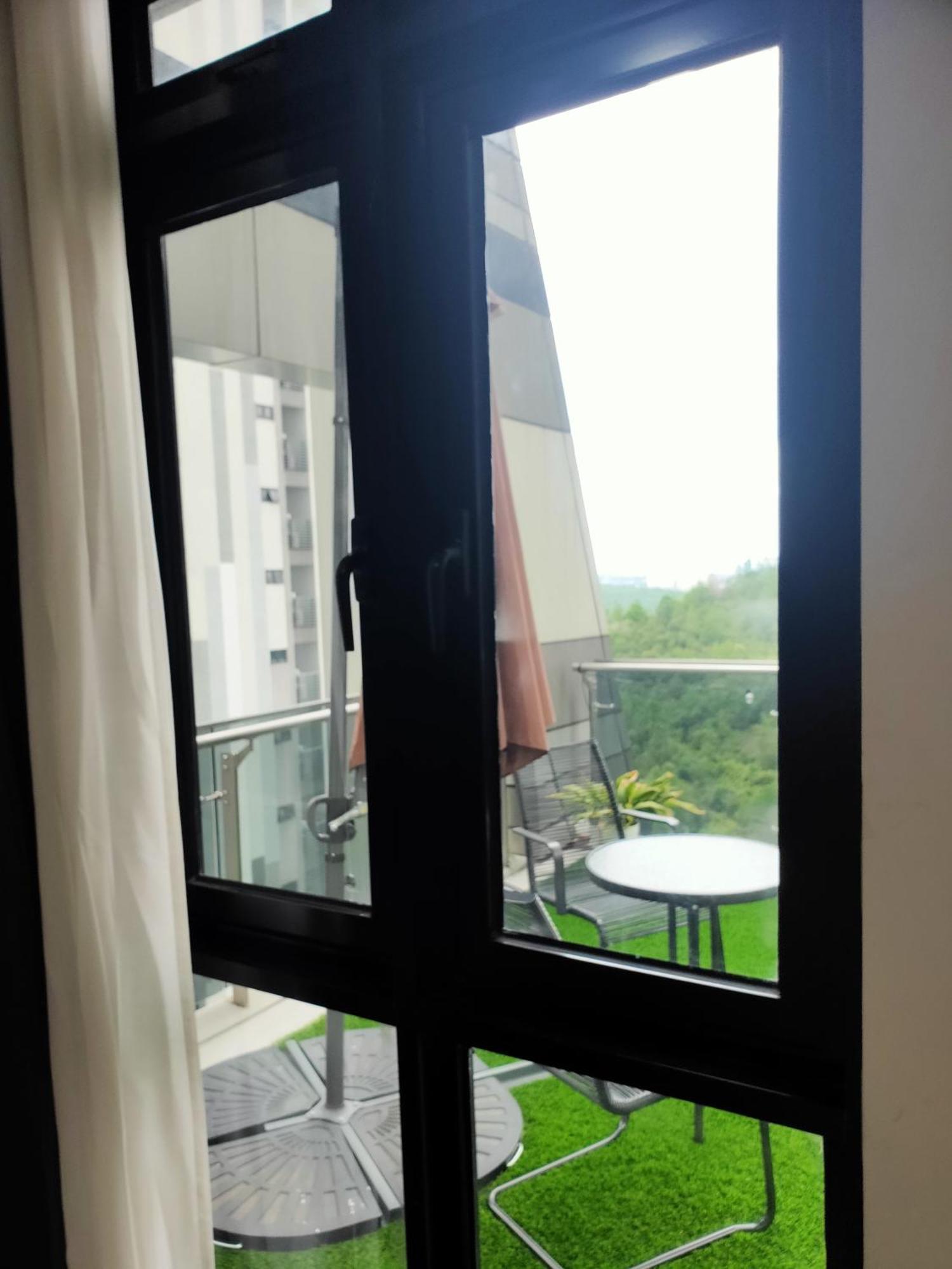 D Bunga مسلم Homestay Pool View Legoland Nusajaya Nusajaya  Exteriör bild